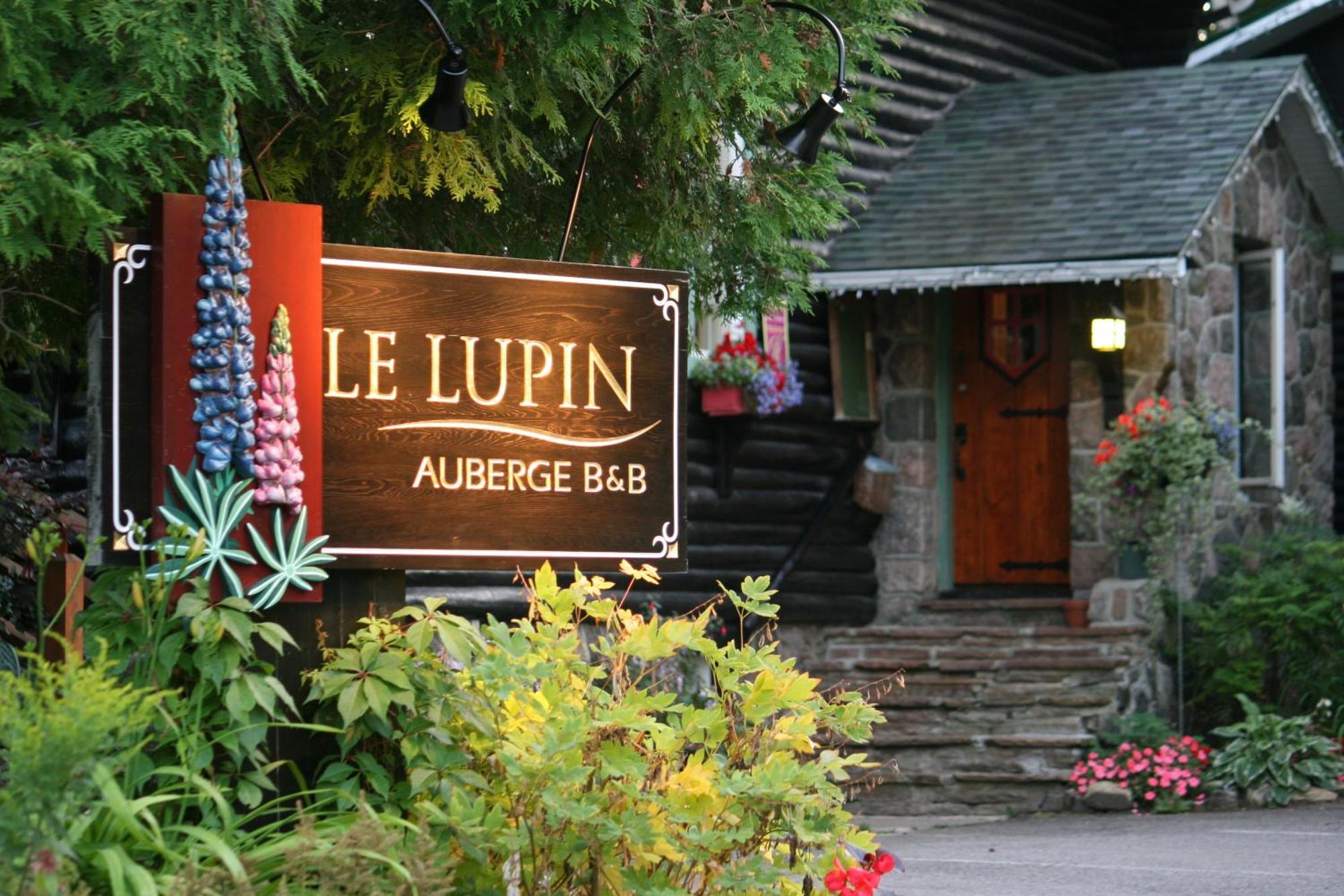מונט טרמבלאנט Auberge Le Lupin-Self Check-In מראה חיצוני תמונה